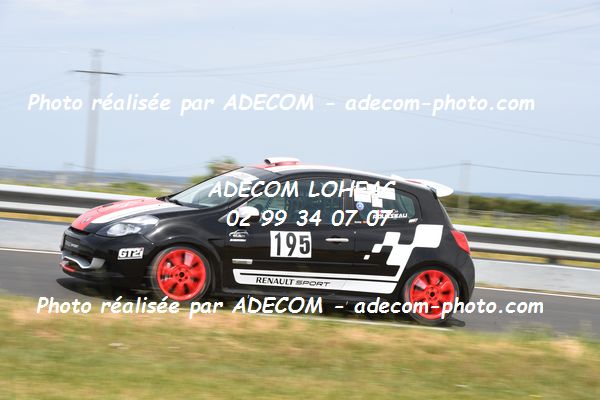 http://v2.adecom-photo.com/images//6.COURSE DE COTE/2022/5_LA_POMMERAYE_2022/ROUSSEAU_Jimmy/79A_5185.JPG